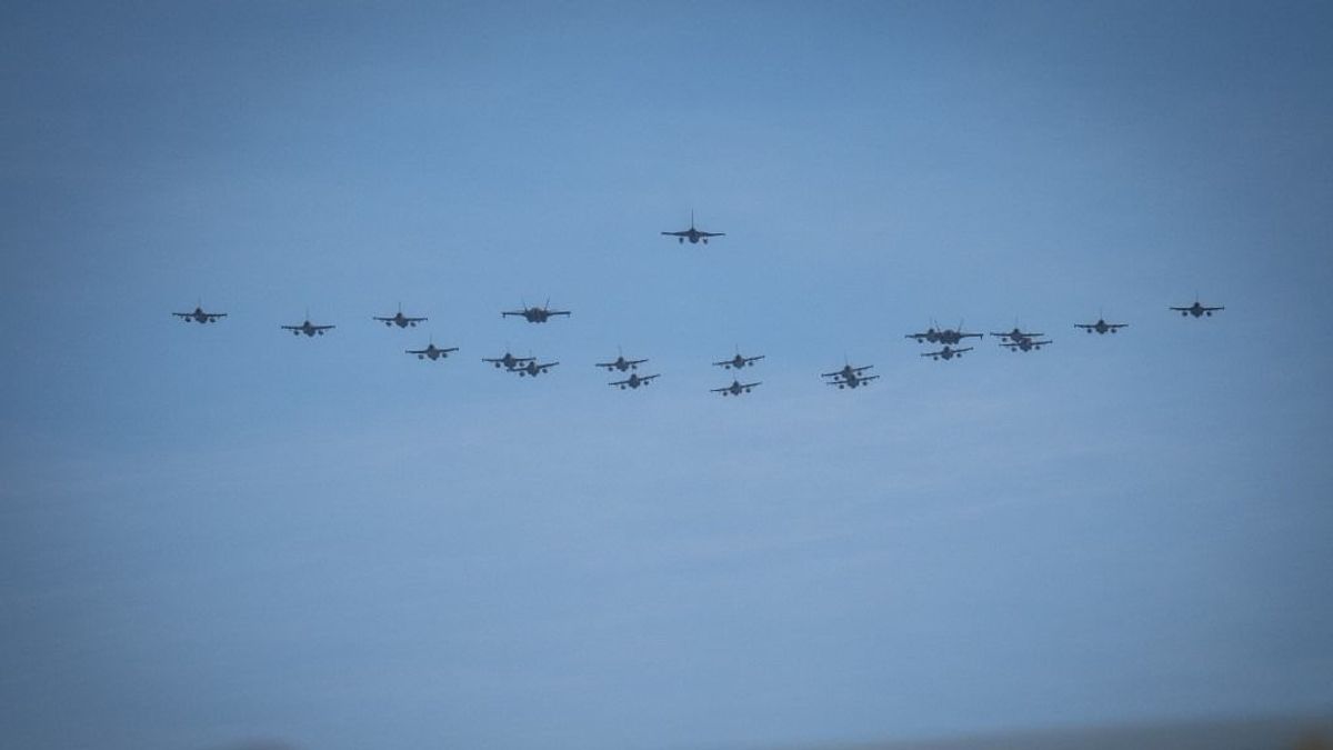 Parancsba adta a NATO-főtitkár: azonnal felszálltak a svéd Gripenek, kritikus helyre tartanak