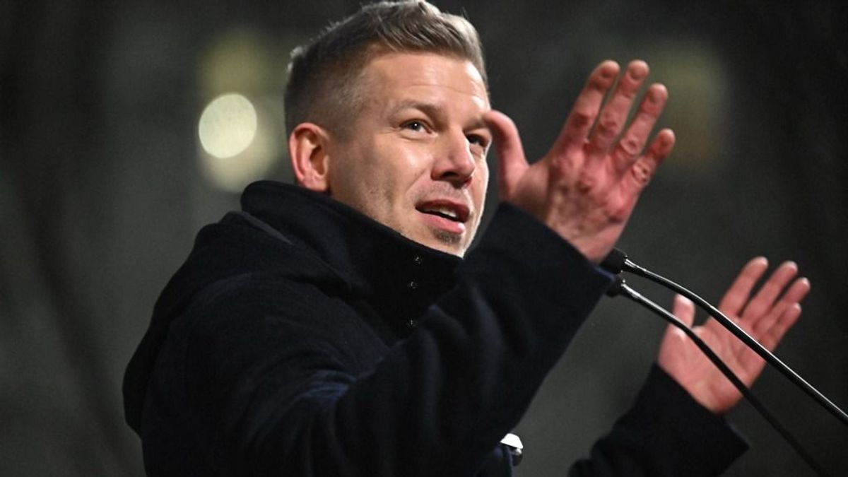 Orbánék ürgebőrbe varrva önmerénylettel vagy drónokkal kelthetnek pánikot a választás előtt...