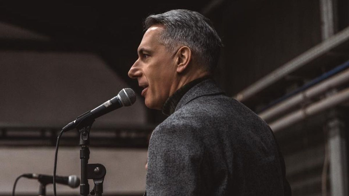 Letiltotta Magyar Péter a tiszásokat a váci Lázárinfóról – így reagált a miniszter (VIDEÓ)