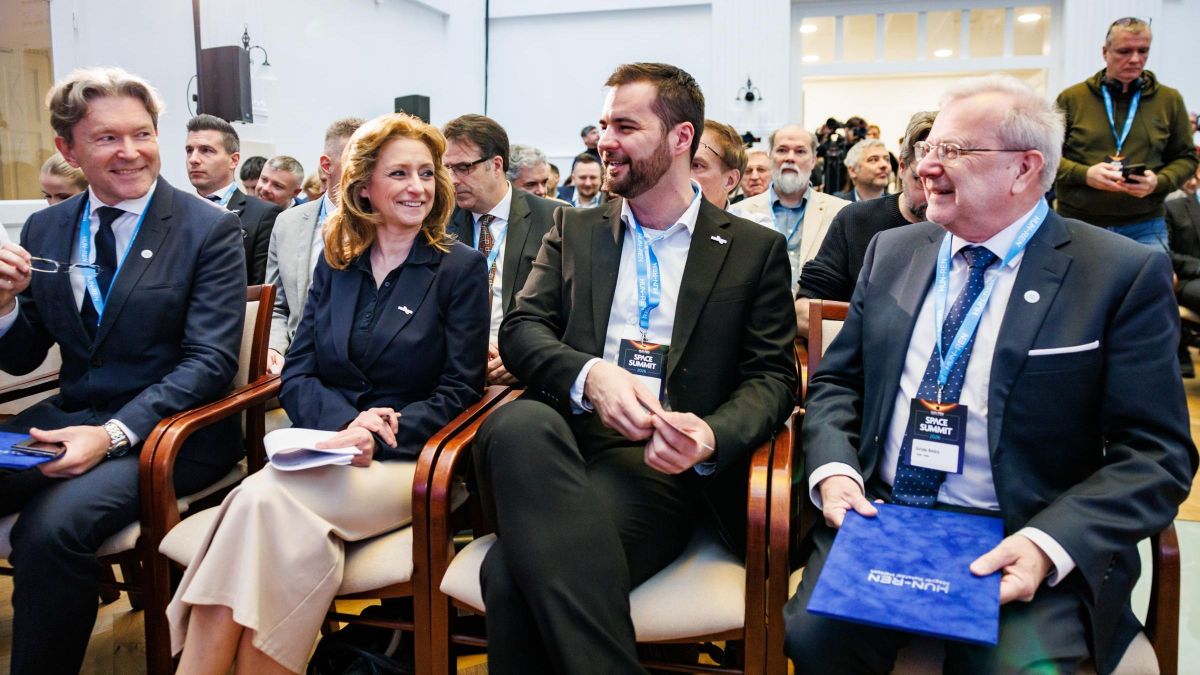 „Az űr nem luxus” – Simonyi szerint ezen múlhat Magyarország jövője