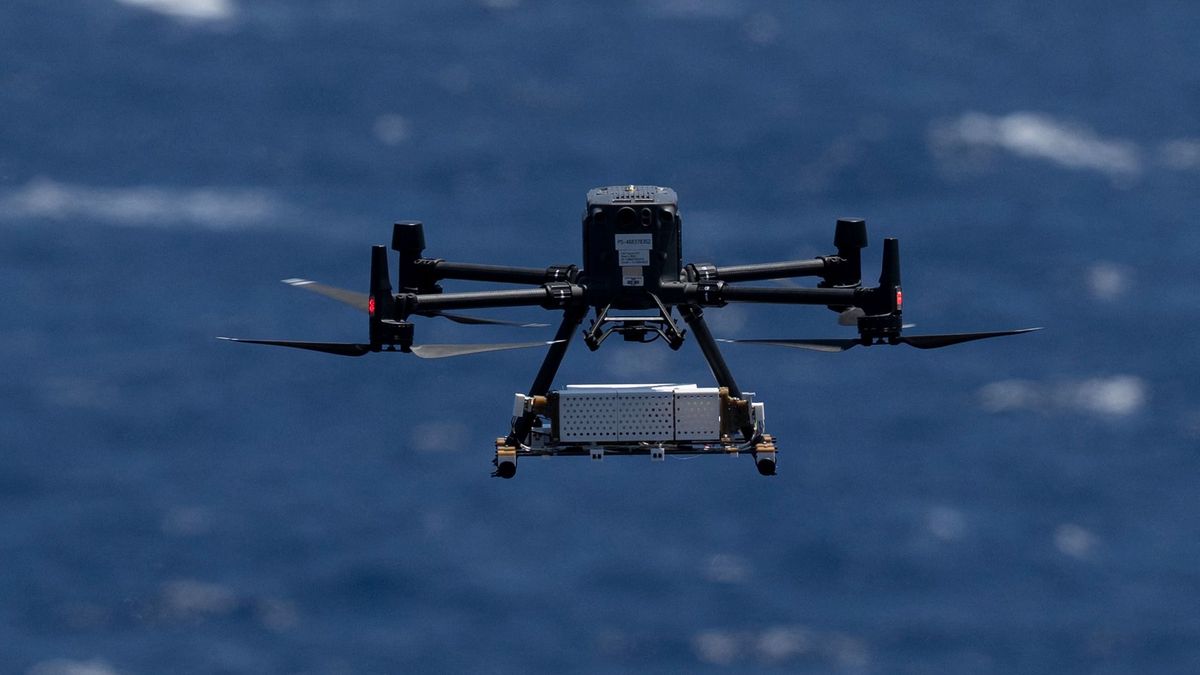 Nem lassítanak az ukránok: drónok csaptak le egy orosz olajfinomítóra