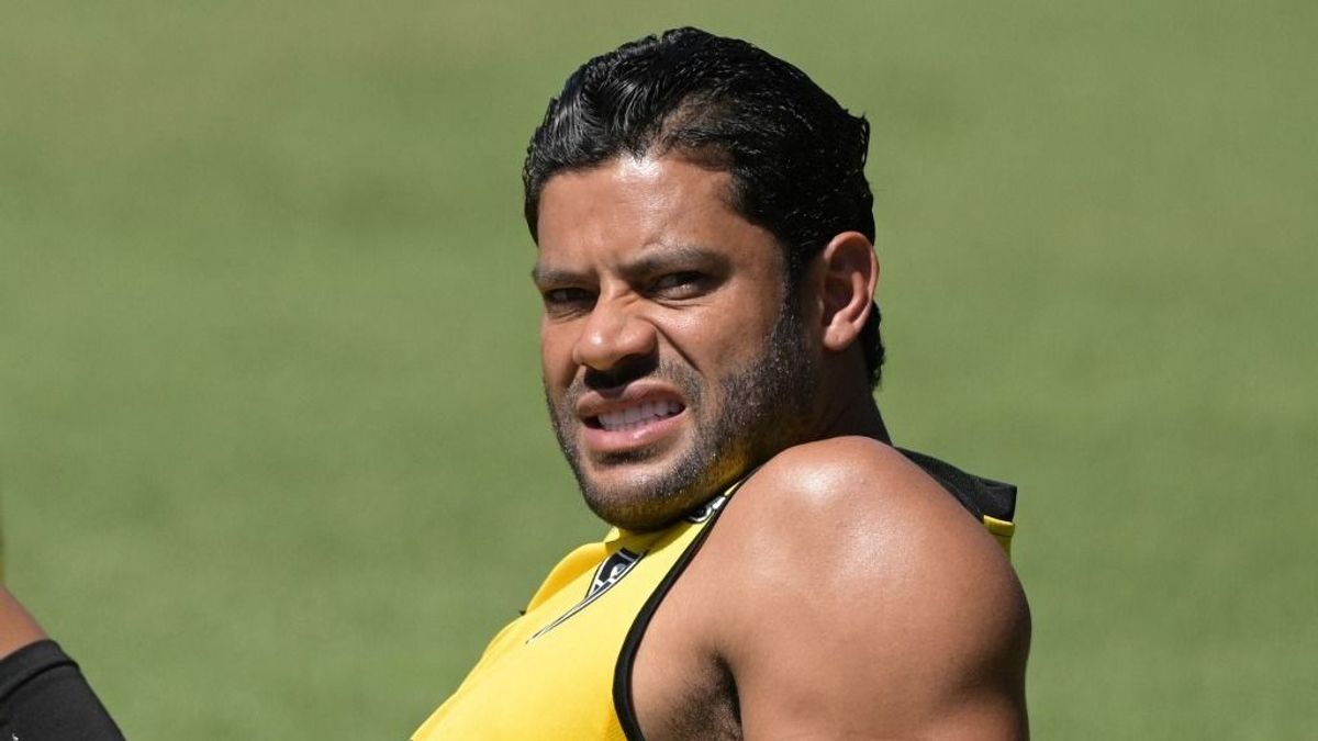 Tizenegy évesen lett apuka; egymás feleségét vették el – a legmeghökkentőbb történetek a labdarúgás világából