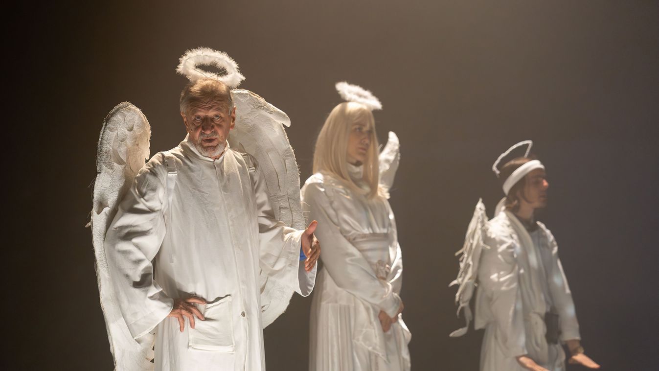 Angyaljárás a büfében