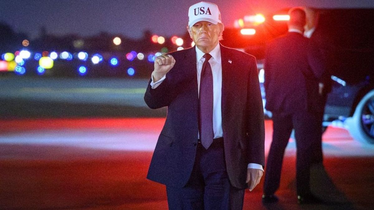 „Tegyék le a fegyvert, vagy halál vár rájuk” – kőkemény üzenetet küldött Trump Iránnak