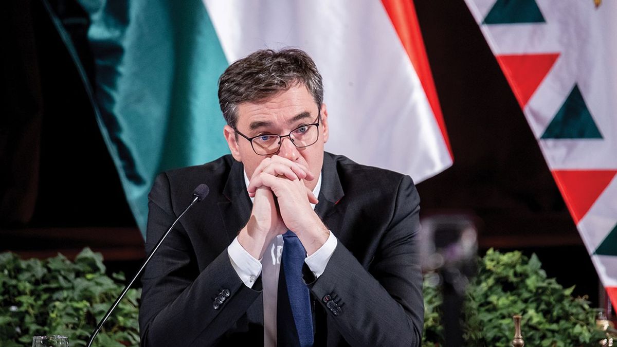 Fetrenghet az áldozatpózban – alaposan kiosztották Karácsony Gergelyt a Budapesti Közműveknél történtek miatt