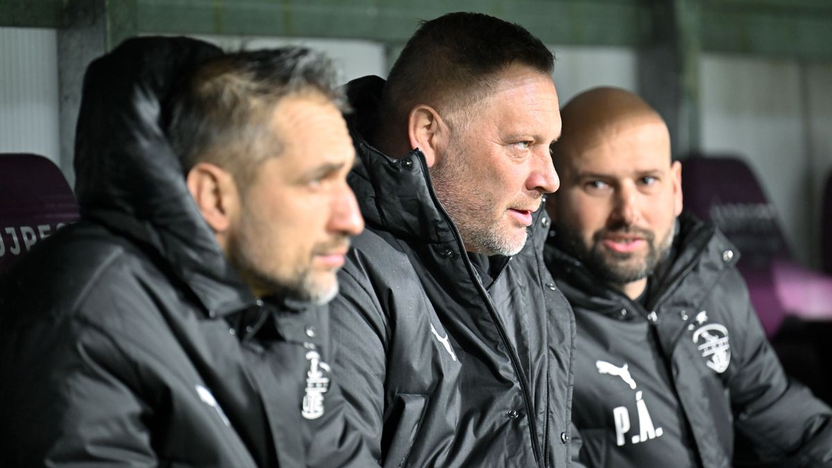 „Csak ne essünk ki” – Dárdai szerint lehet nagy szavakkal dobálózni, de nagyon messze vannak a céljaiktól Újpesten