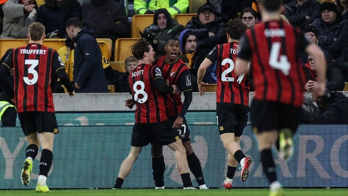 „Nagy elismerésem Tóth Alexnek” – már kabalának sem utolsó a Bournemouth új magyarja