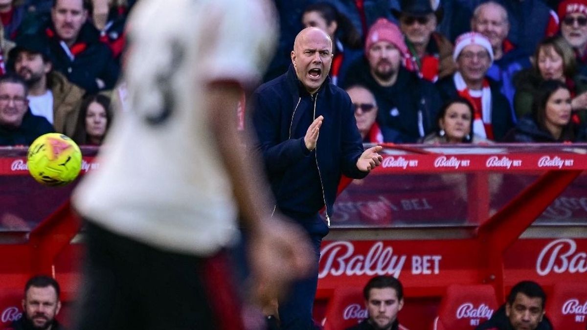 „A valaha volt legrosszabb” – Arne Slot nem finomkodott Szoboszlaiékkal az öltözőben