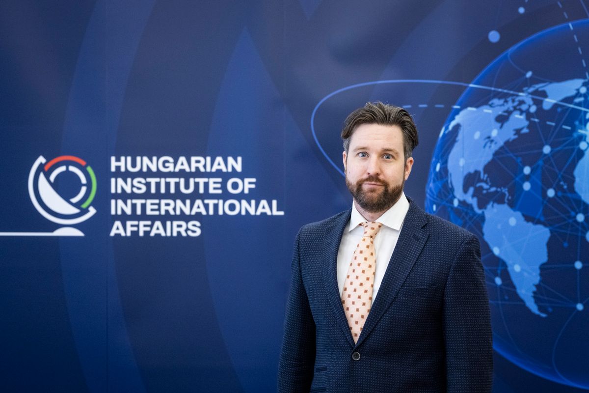 Philip Pilkingtont kérdeztük arról, hogy vajon Ukrajna uniós csatlakozása mit jelentene Magyarországnak.  Fotó: MKI