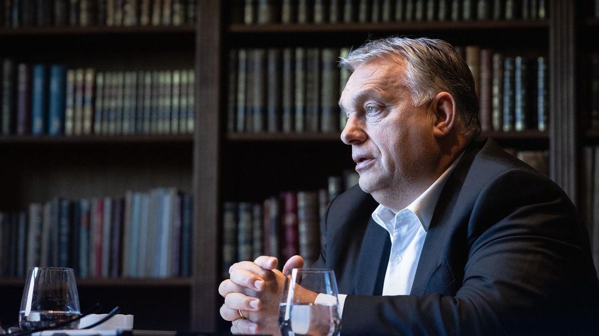 Orbán Viktor teljesen felháborodott a vérlázító videót látva – mindenkit figyelmeztetett (VIDEÓ)