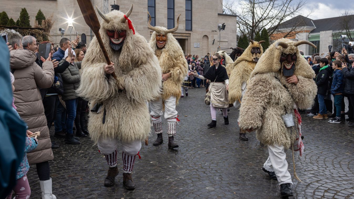 Kezdődik a mohácsi busójárás