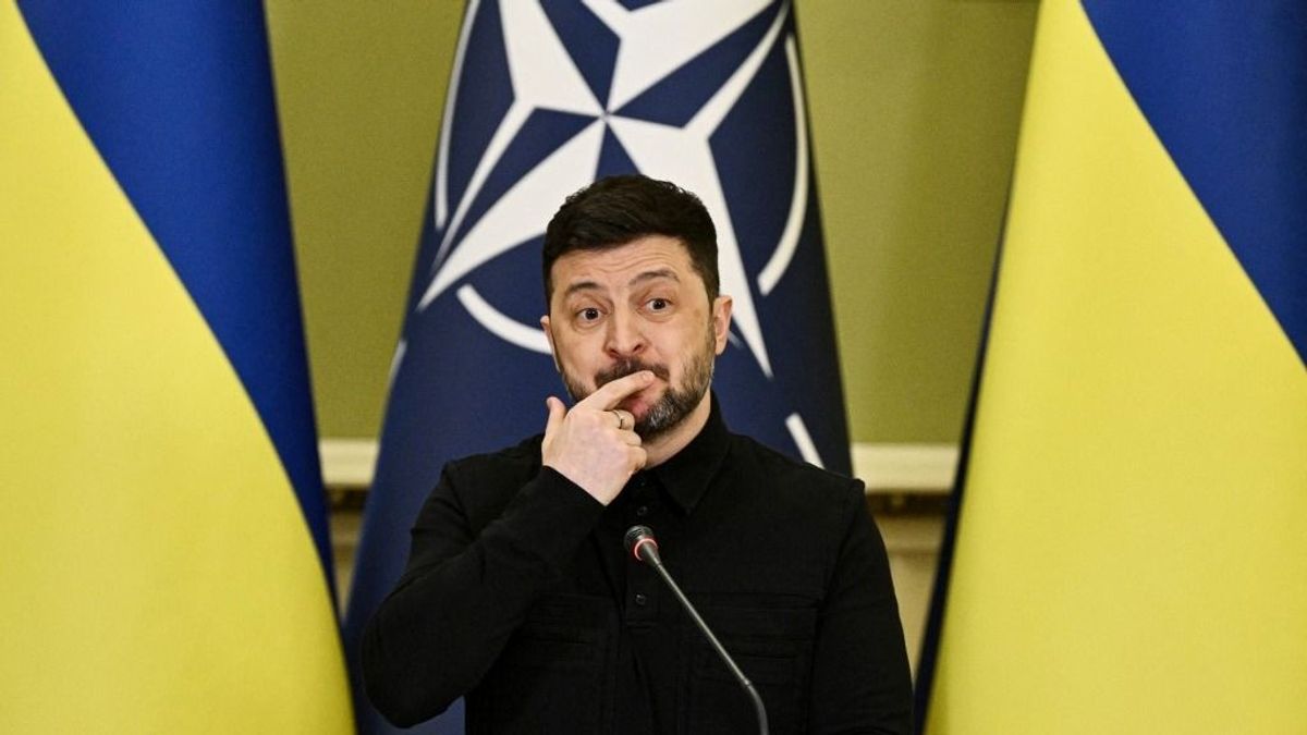 Pillanatot sem habozott: nagyon fontos törvényt írt alá Zelenszkij – félelmetes dologra készülnek Ukrajnában