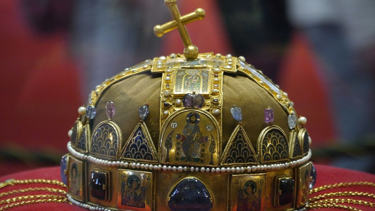 „Lépten-nyomon a történelembe botlunk” – Így kell igényesen írni a magyar történelemről fiataloknak!