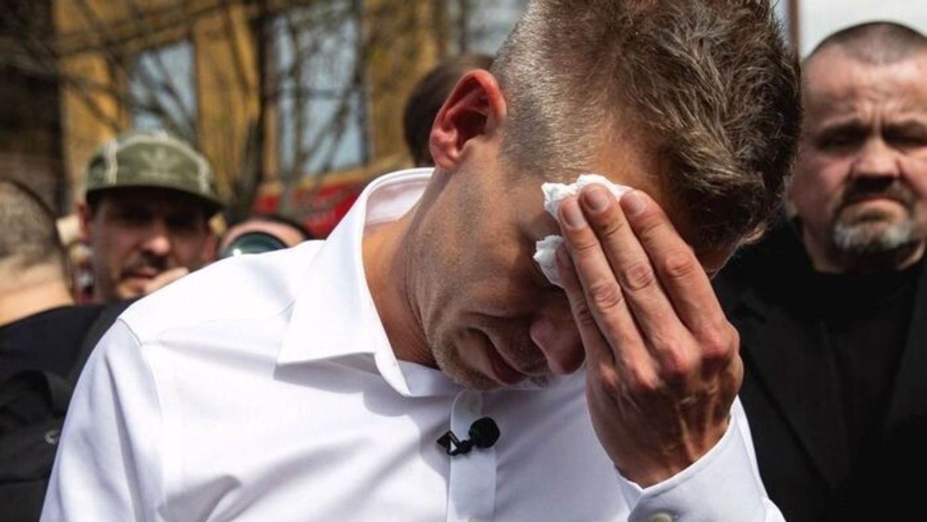 Itt egy újabb közvélemény-kutatás: nyílik az olló Orbán és Magyar között (grafikon)