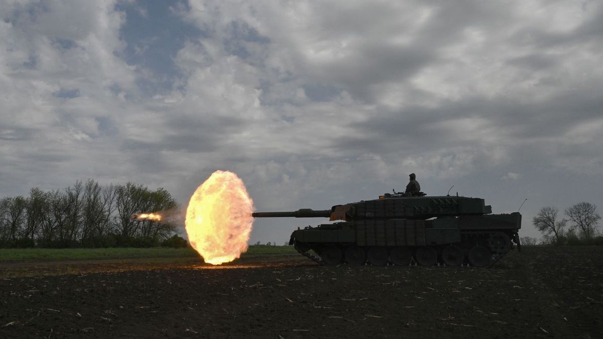 Most fog felrobbanni a dühtől Putyin: Trump katonai szállítmányt küld Ukrajnába