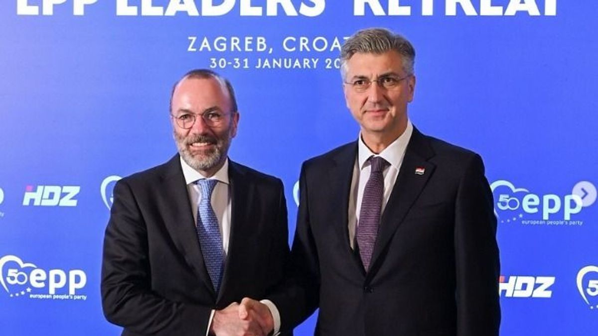 Bütyök és a még hülyébb elvtársai tényleg összehozták maguknak az út a börtönbe programot