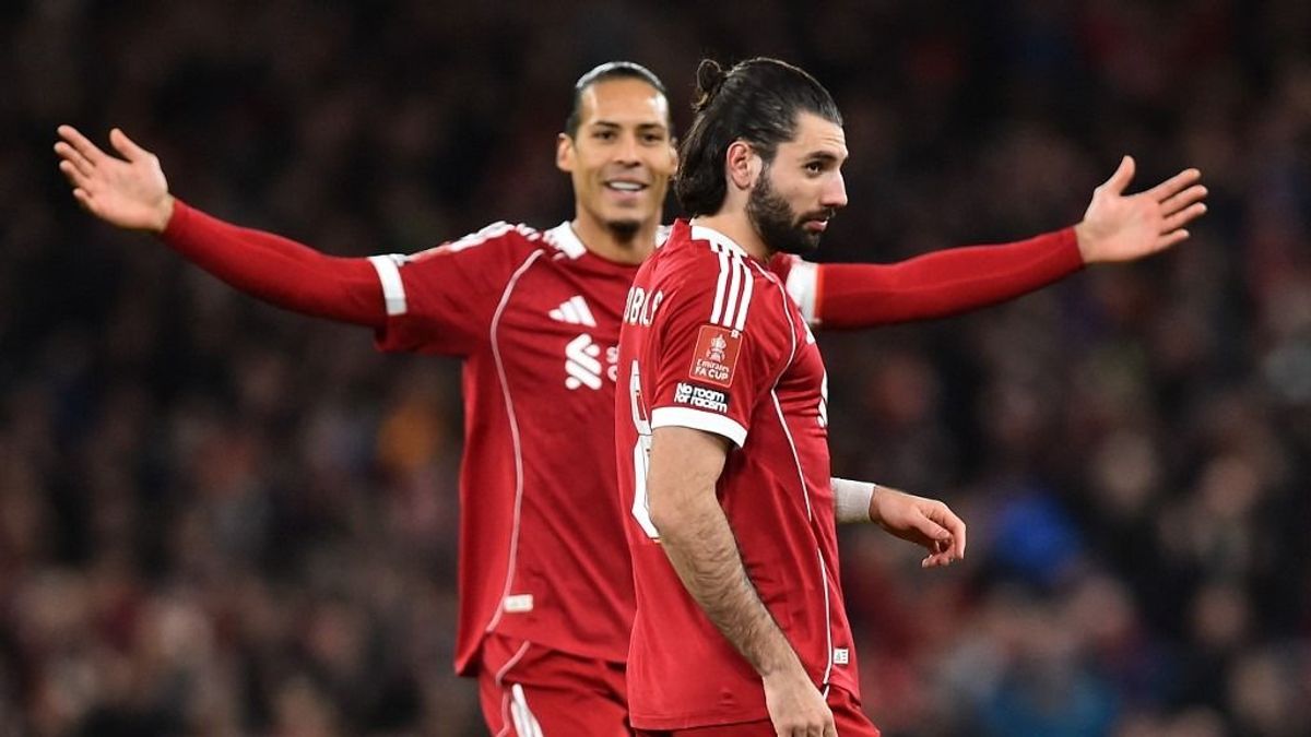 Bajban vannak Liverpoolban: dönteni kell Szoboszlairól