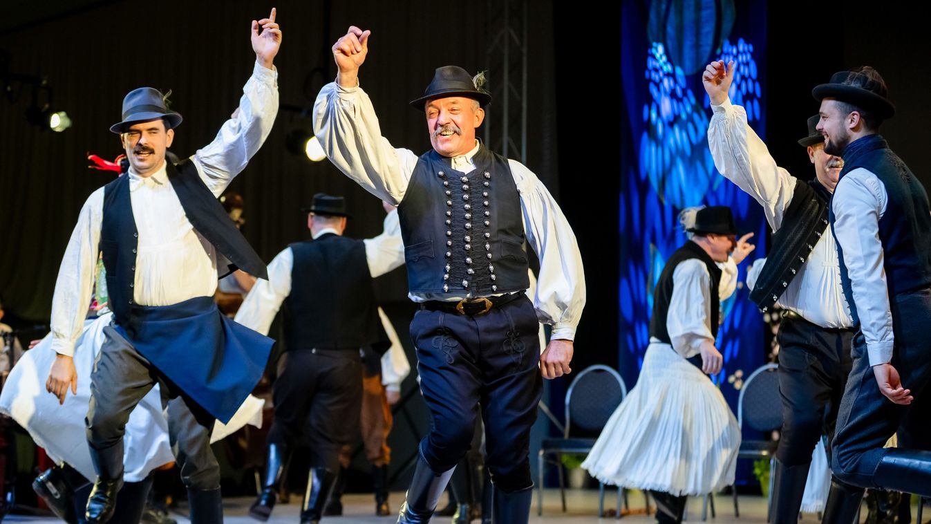 Hajnalig tartott a&nbsp;tánc