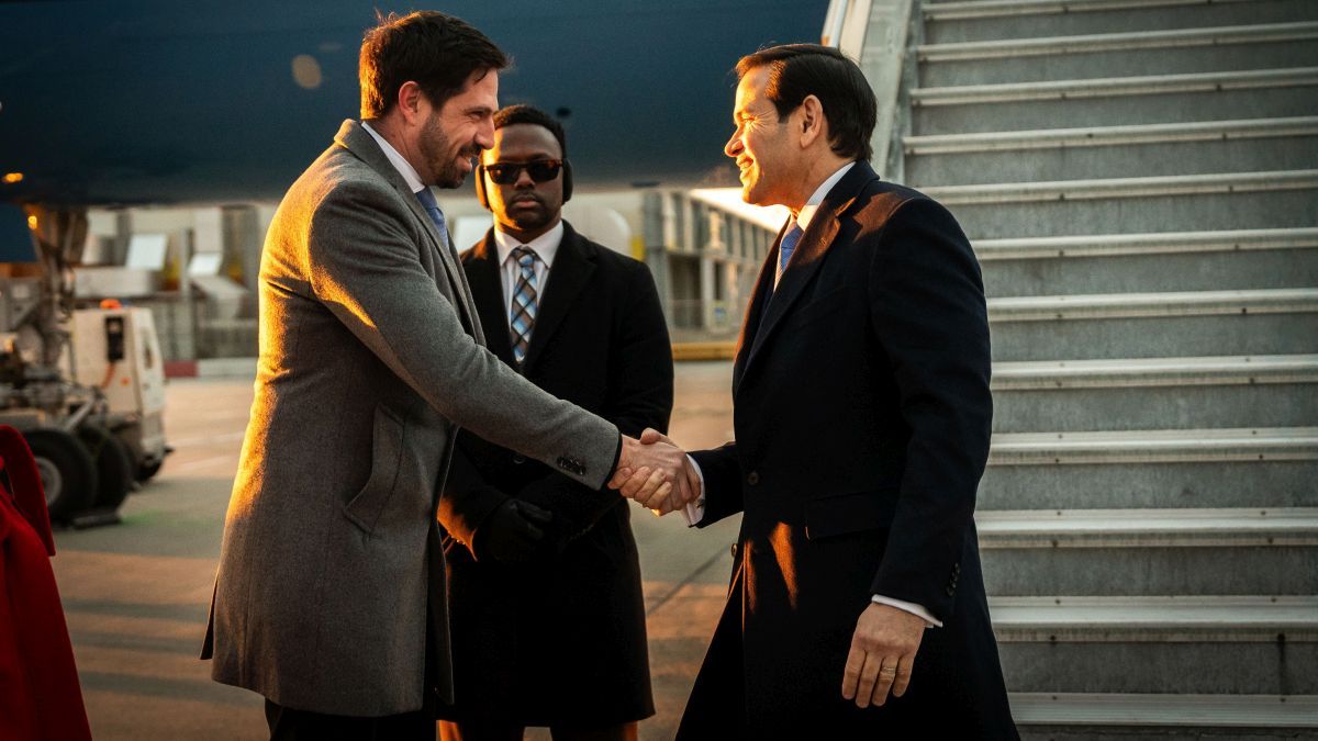 Trump jobbkeze Budapesten landolt: azonnali békét akarnak, Orbán Viktorral írják át a történelmet!