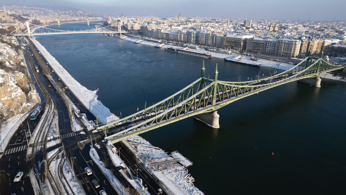 A kormány ismét közbelépett – nagyságrendileg 50 milliárd forintot takarít meg a fogyasztóknak