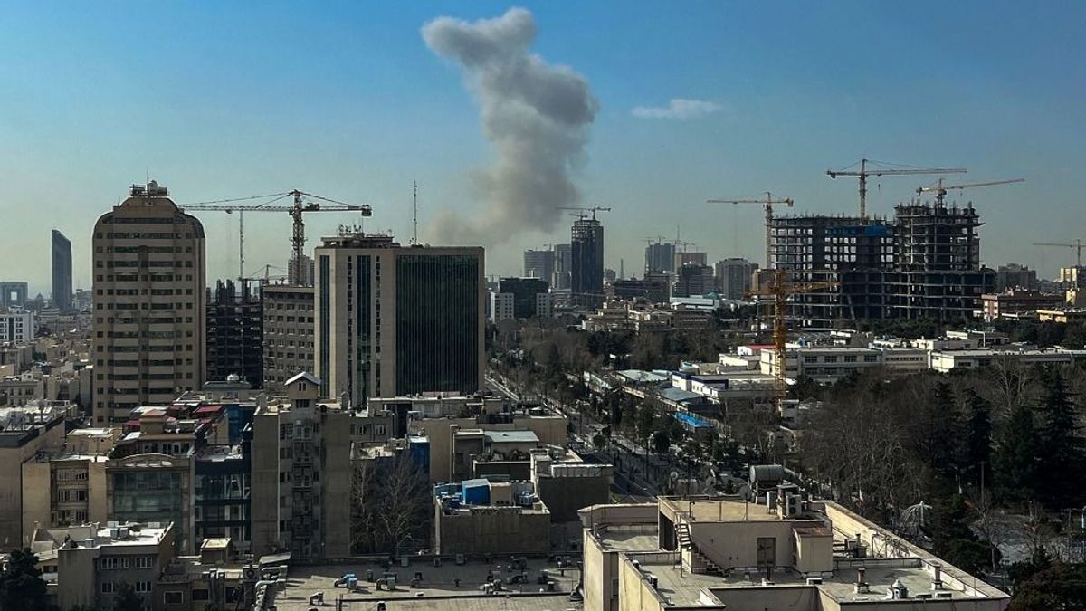 Teherán lángokban, képek az iráni fővárosból