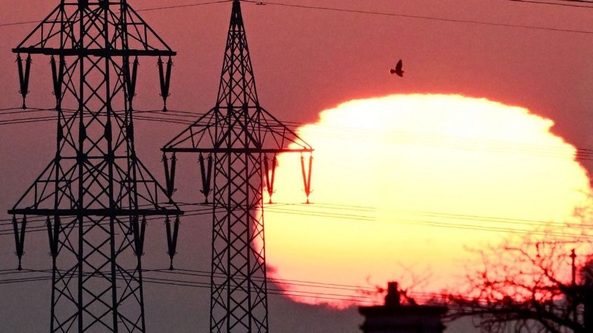 Kettészakad az ország: mutatjuk, hogyan alakul az időjárás pénteken