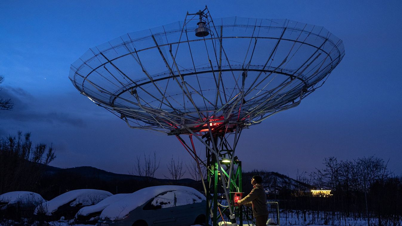 Meghallgatni a&nbsp;csillagokat