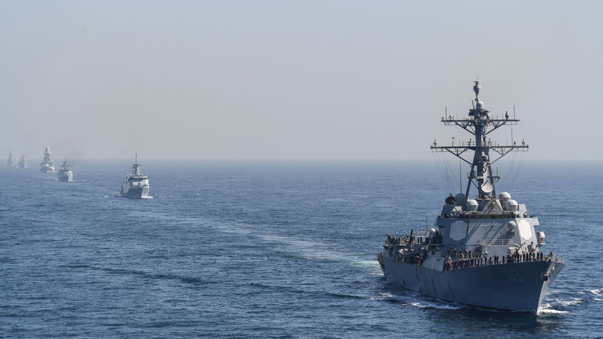 Két amerikai hadihajó ütközött tankolás közben a Karib-térség közelében