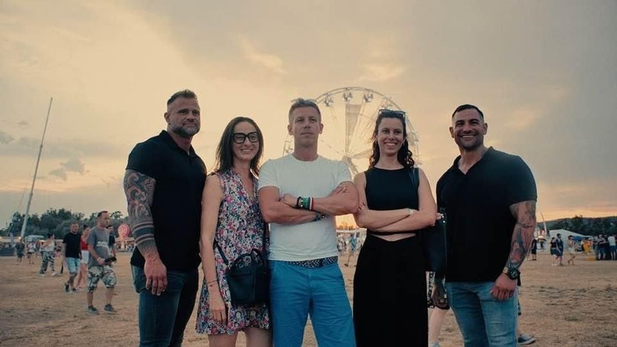 Magyar Péter testőre nem volt hajlandó beszélni a drogos házibuliról