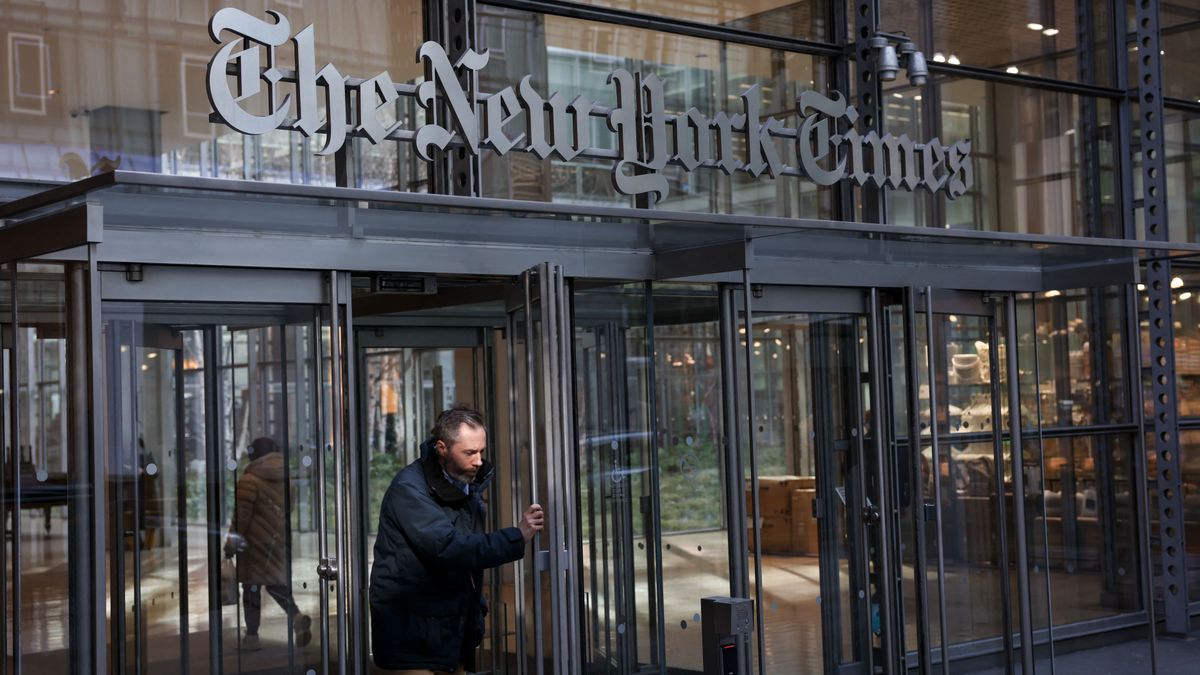 Botrány: terrorszervezet tagja publikálhatott a New York Timesban