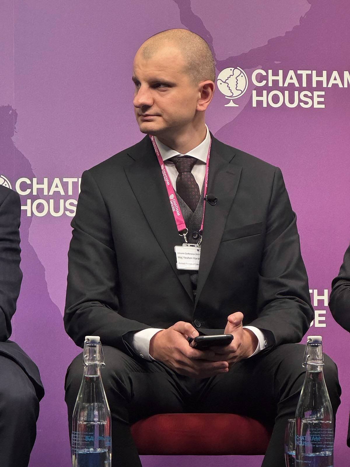 Jevhen Karasz és az Ukrajna felől érkező katonai hangnem újabb biztonságpolitikai vitát indított.