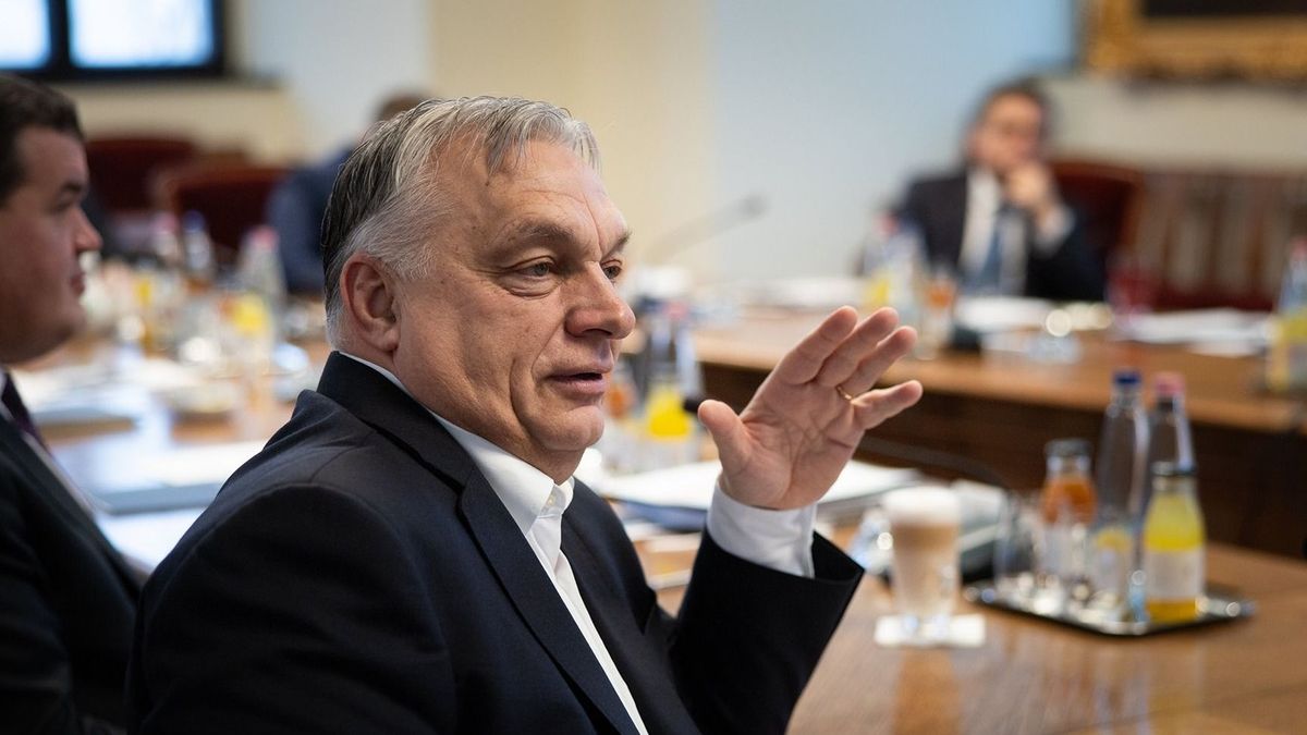 Megkérdezték Orbán Viktort, mennyit alszik a kampány alatt