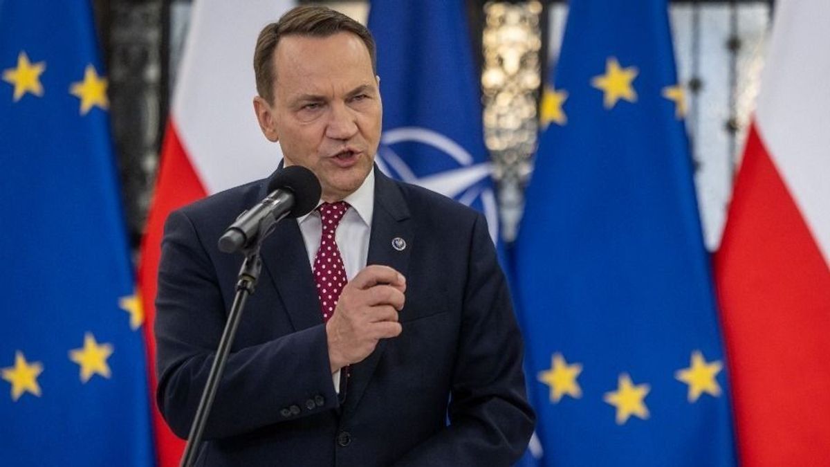Rejtélyes kódokat észleltek egy orosz nukleáris köttetésű rádióból: világháborús fenyegetettségre figyelmeztett a lengyel külügyminiszter