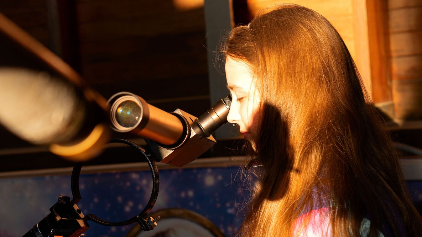 Különleges látvány az esti égbolton