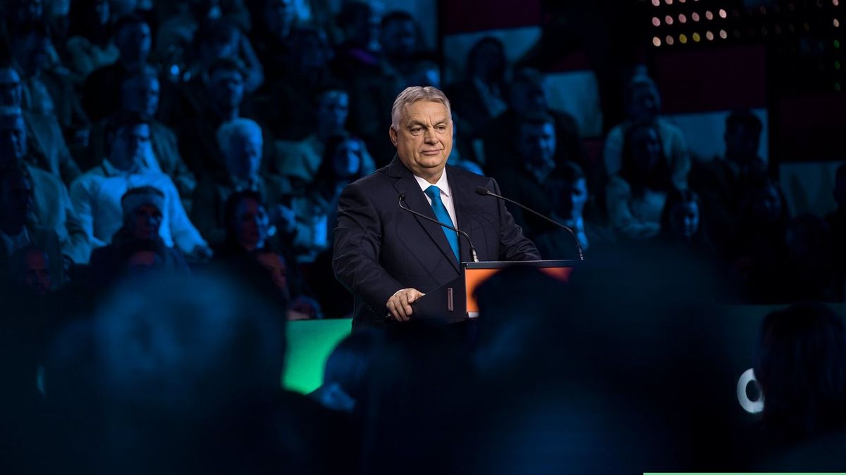 Hoppá: olyan eszközhöz nyúlt Orbán Viktor, amire utoljára négy éve volt példa (FOTÓ)