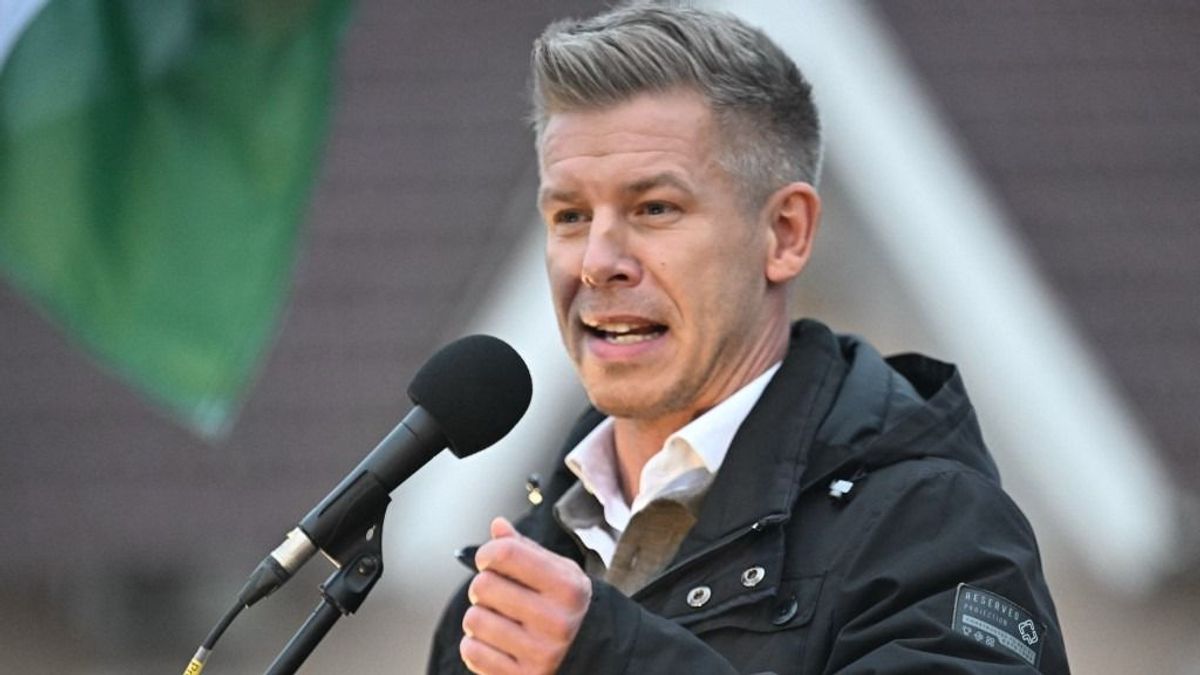 Váratlan beismerést tett az ellenzéki főszerkesztő: a Fidesz győzelmére tette le a voksát