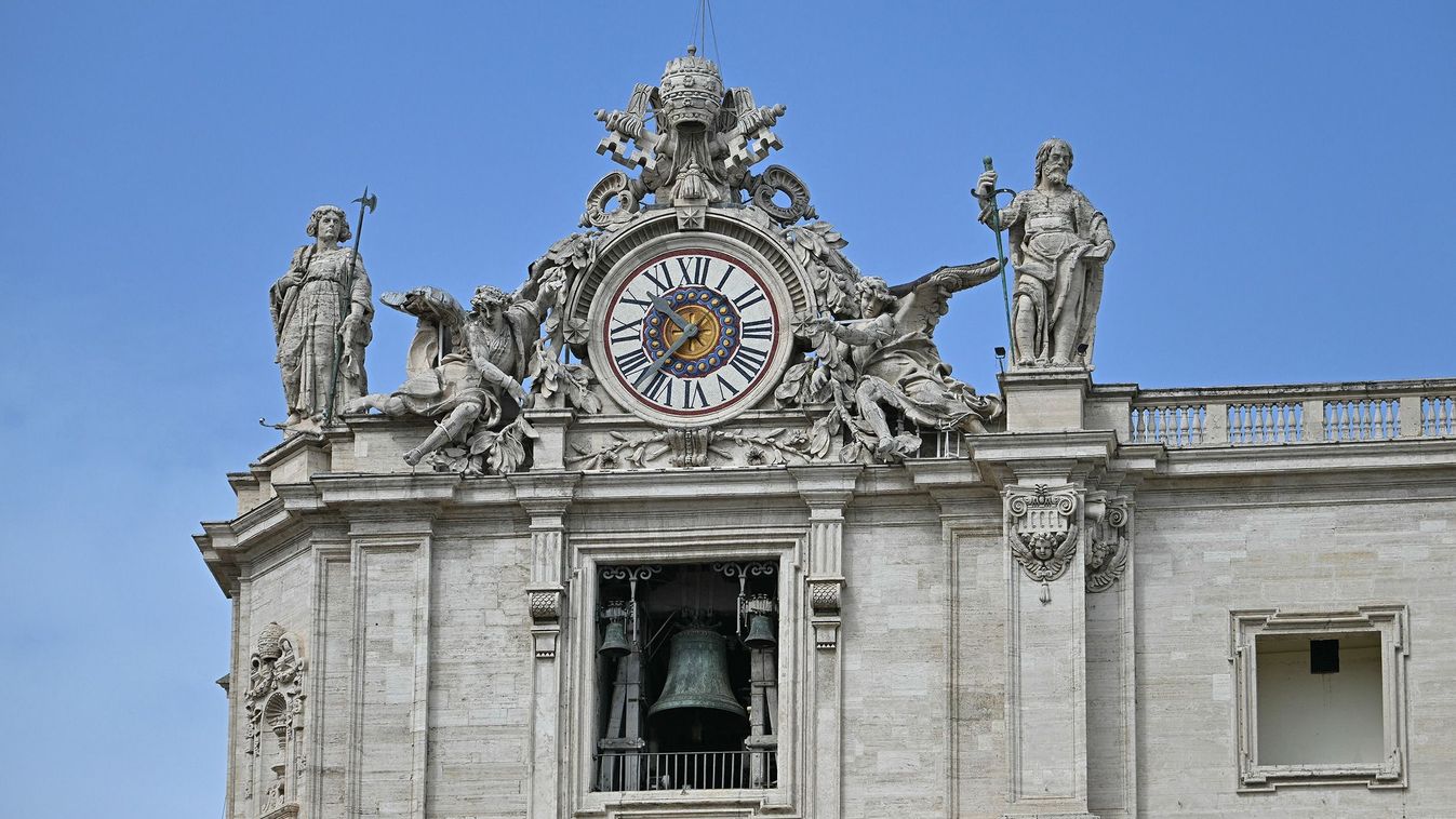 Híd a&nbsp;menny és&nbsp;a&nbsp;föld között