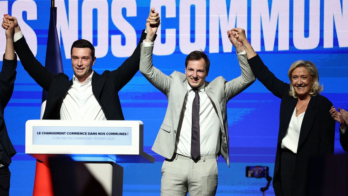 Le Pen pártja történelmi sikert aratott, a baloldal gyengülése már megállíthatatlannak tűnik