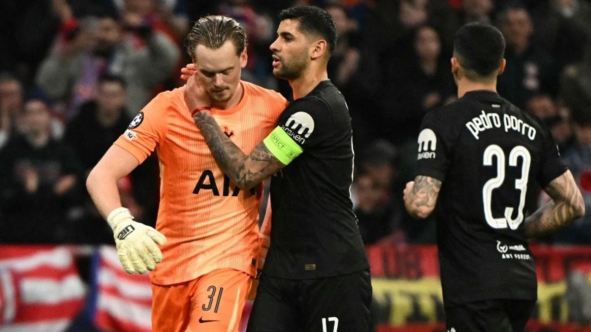 Ilyet legfeljebb hokiban látni: terített betlije után a 17. percben cserélték le a kapust a Bajnokok Ligájában