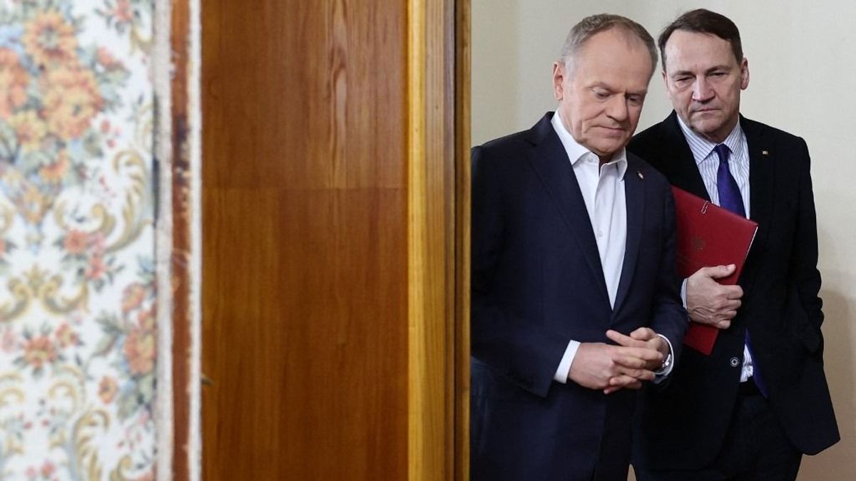 Köszönjük: Brüsszelben és Varsóban buktatták le, kitől ered a Magyarországról szóló álhír