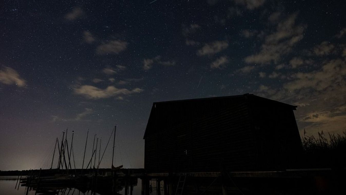Németországban meteoritdarabkák okoztak károkat lakóházakban