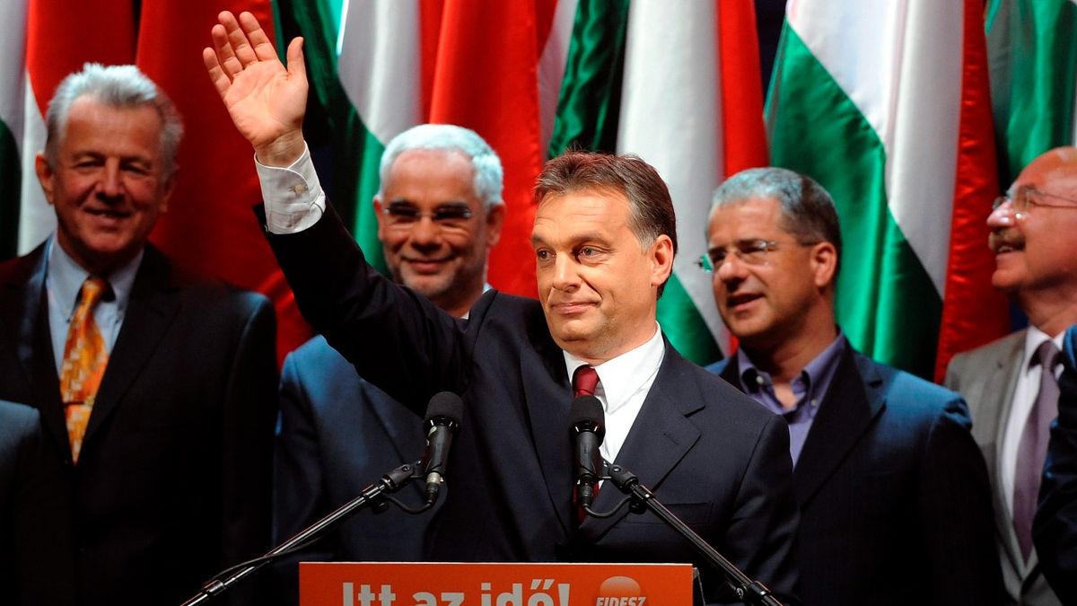 2010-ben 2 millió 706 ezer szavazattal szerzett kétharmadot a Fidesz