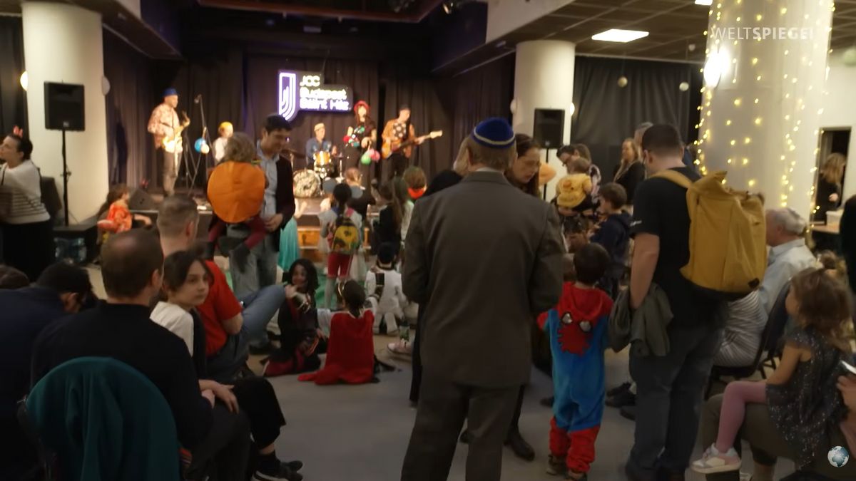 Kénytelen volt beismerni a német állami tévé: Berlinben retteg, miközben Budapesten láthatóan virágzik a zsidó élet