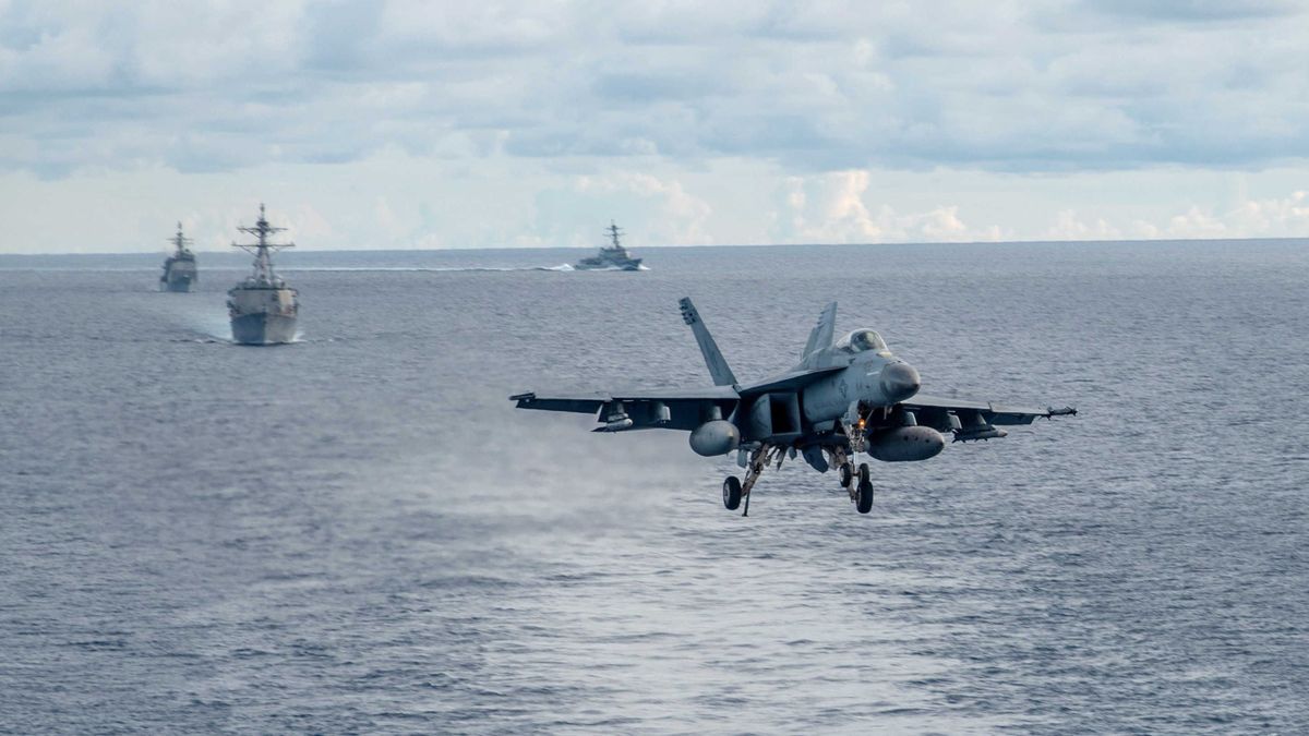 Elszabadulhat a pokol: megtámadták az Egyesült Államok szaúd-arábiai nagykövetségét (VIDEÓ)