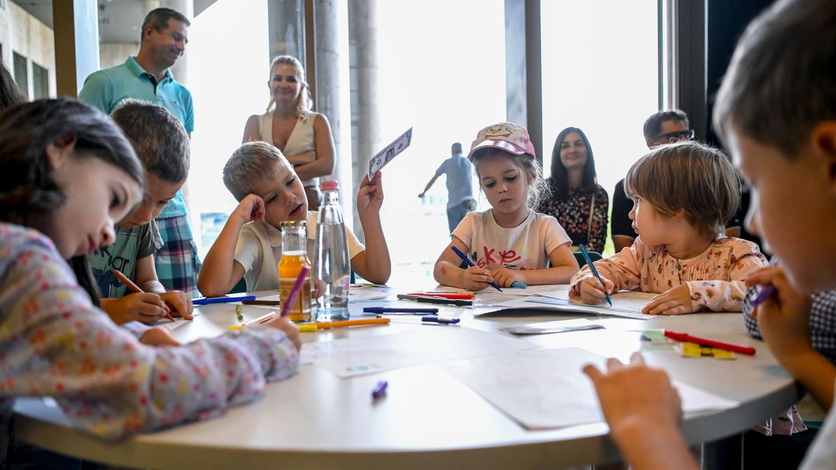 Lenyelte a gyerek a játékát? Az orvos elmondja, mit kell tenni ilyenkor