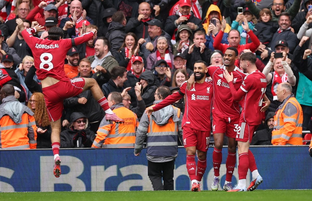 GRAVENBERCH, Ryan; SZOBOSZLAI Dominik