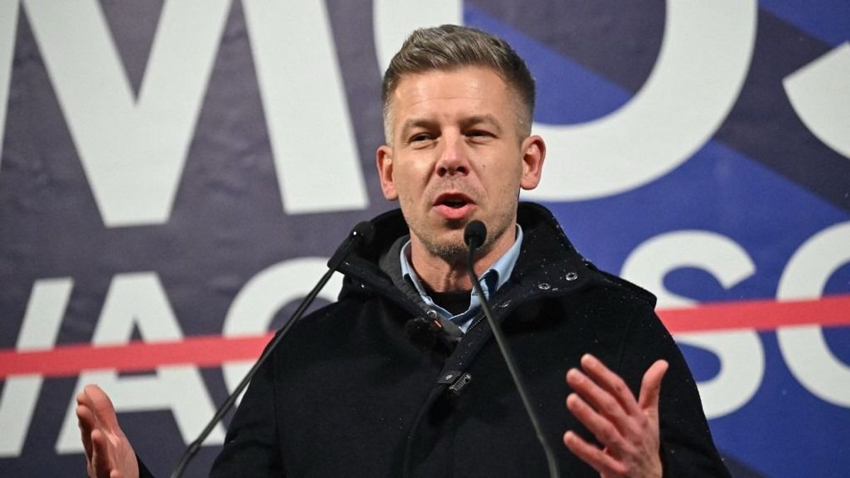 Magyar Péter betiltaná az olcsó orosz energiát, így az egekbe lökné az energiaárakat