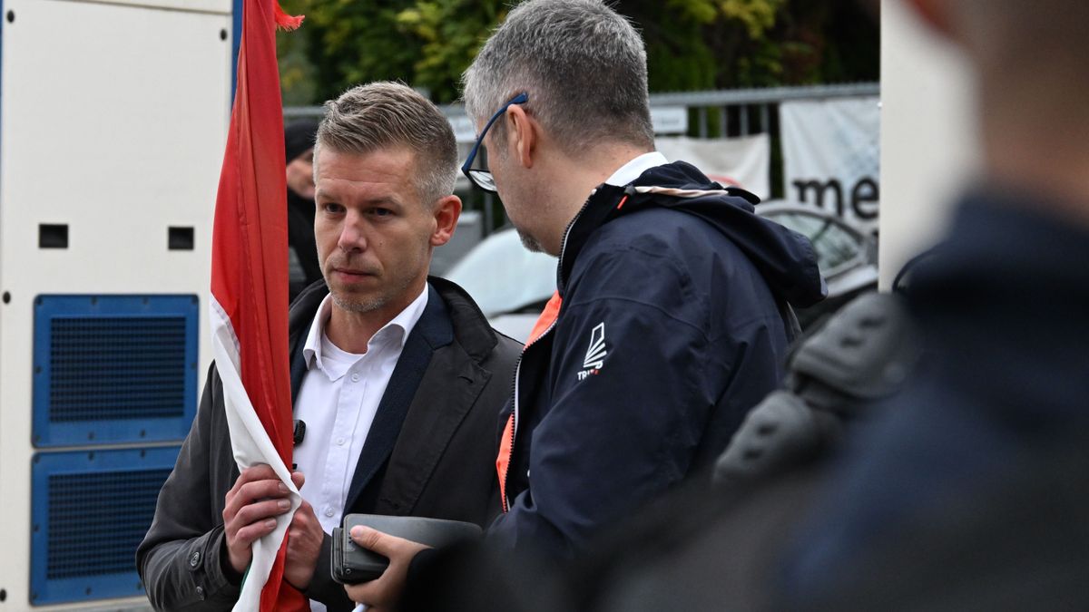 Elő a párnacihákkal: súlyos csapás lenne az állampapírokra a Tisza Párt tervezett extra adója