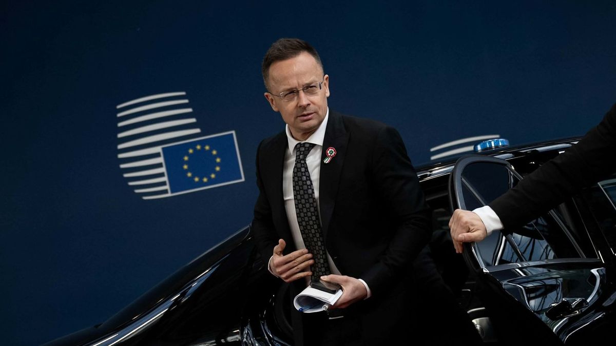 Tiszás ügynökbotrány: Szijjártó Péter minden apró részletről elmondta az igazságot (VIDEÓ)