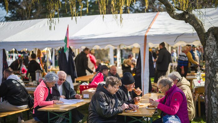 Kolbászkészítő vigadalom Mezőtúr kolbászfesztivál kolbásztöltő verseny kolbászsütő megmérettetés 
20260321 Mezőtúr
fotó: Németh András Péter NAP